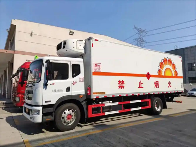 蒸湘危险品托运